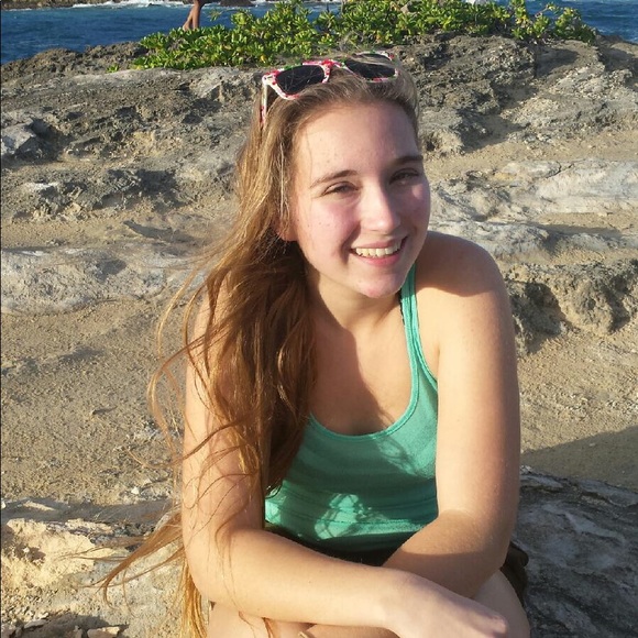 Meet your Posher, October - Picture 1 of 1